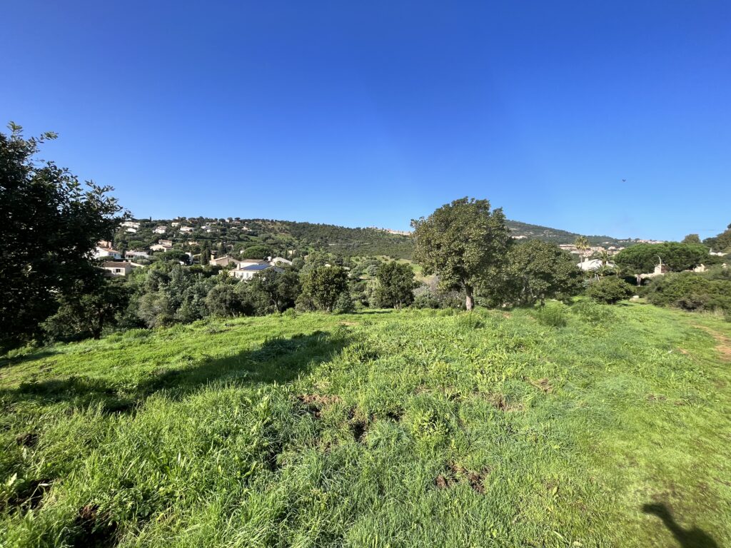 Les issambres – terrain prochainement constructible